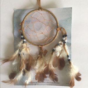 NATIVE AMERICAN FEATHER DREAM CATCHER NWT
